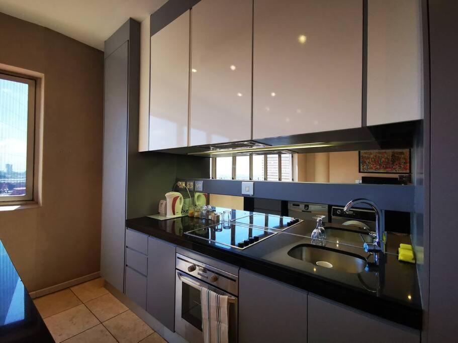 1007-Stunning Studio Apt With Incredible Joburg Views Johannesburgo Exterior foto